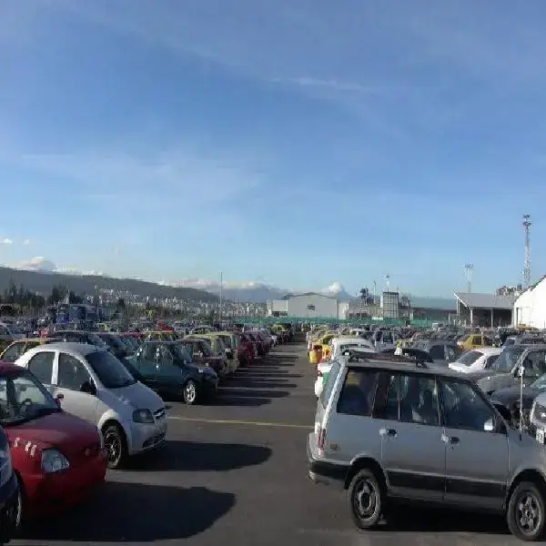 Vehículos retenidos en Quito por infracciones al COIP