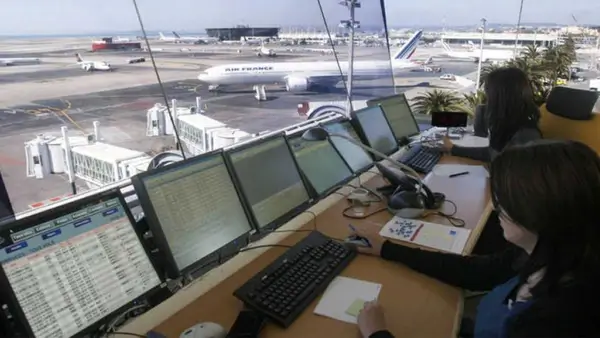 Requisitos para ser controlador aéreo en España