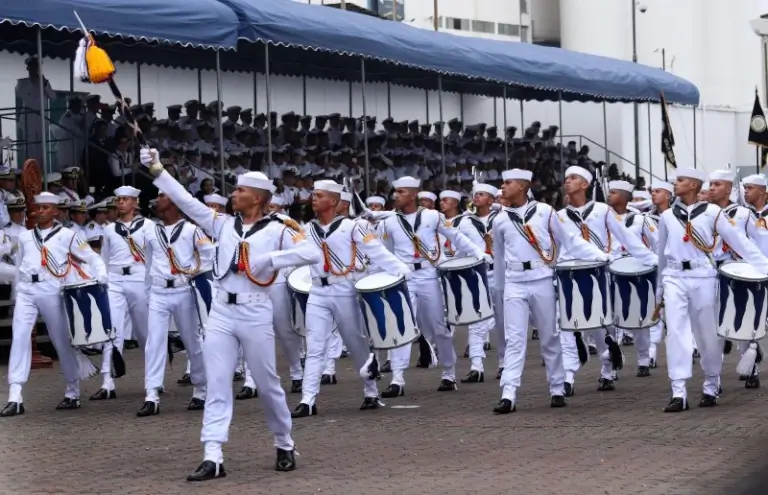 Armada Ecuador