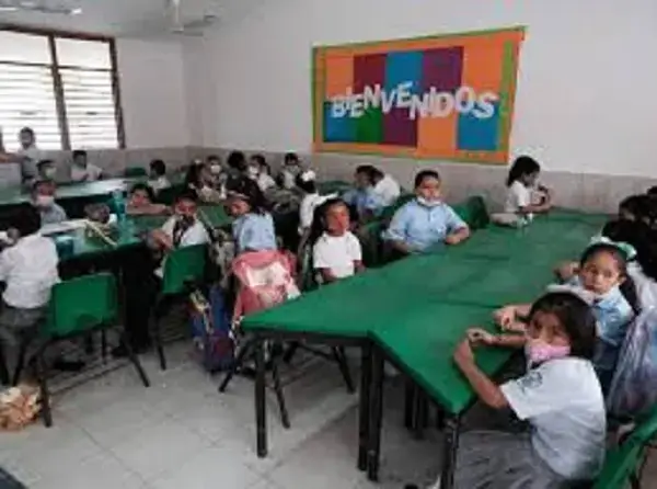 Cronograma escolar Costa-Galápagos